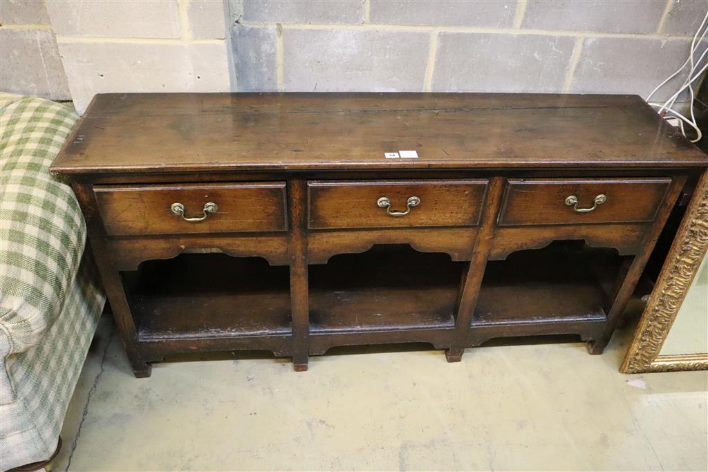 An oak low dresser, width 160cm, depth 39cm, height 78cm